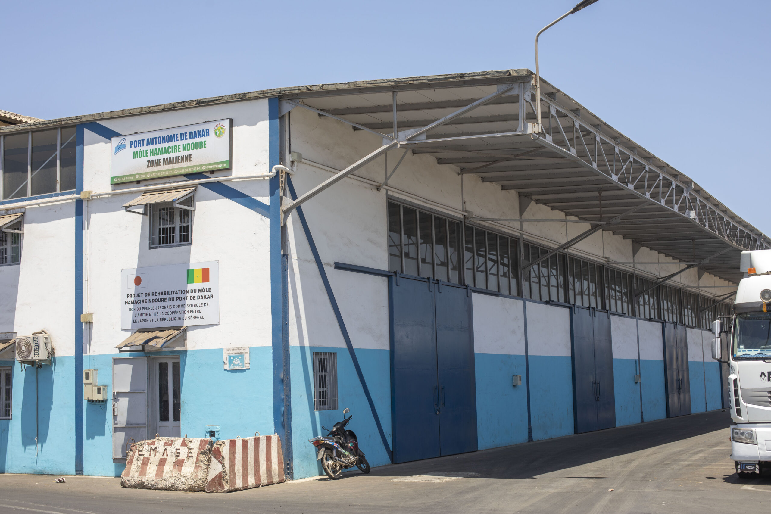 Entrepôts du mali au Sénégal - apres